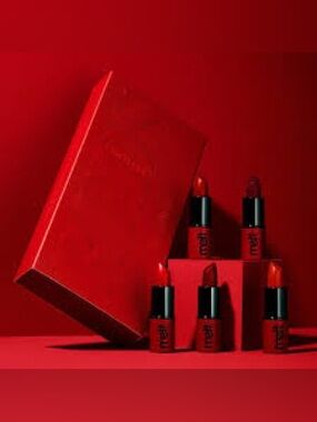 Melt Cosmetics Limitless Reds Petite Lipstick Set (4 of 5 shades) BNIB